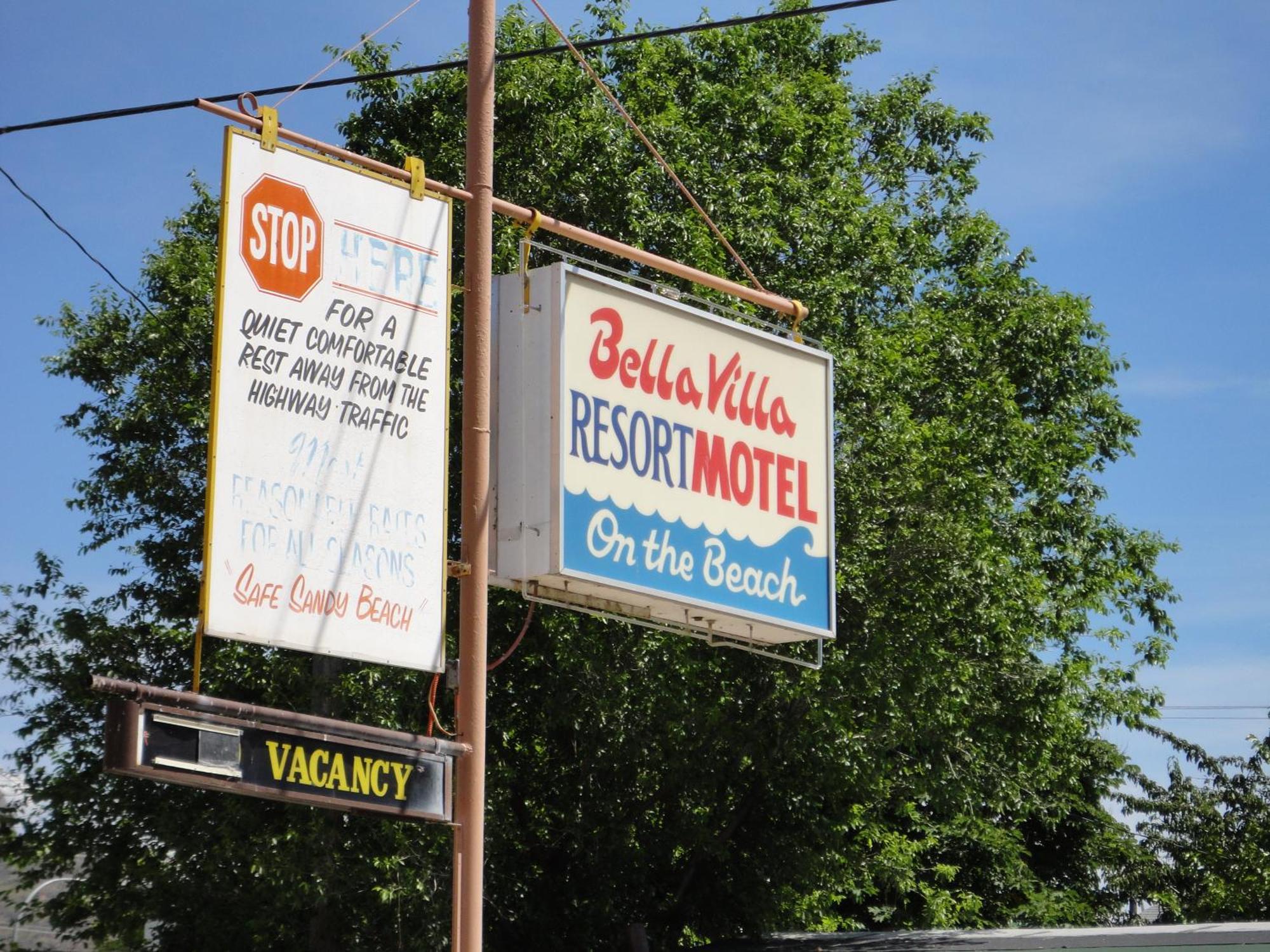 Bella Villa Resort Motel Osoyoos Kültér fotó