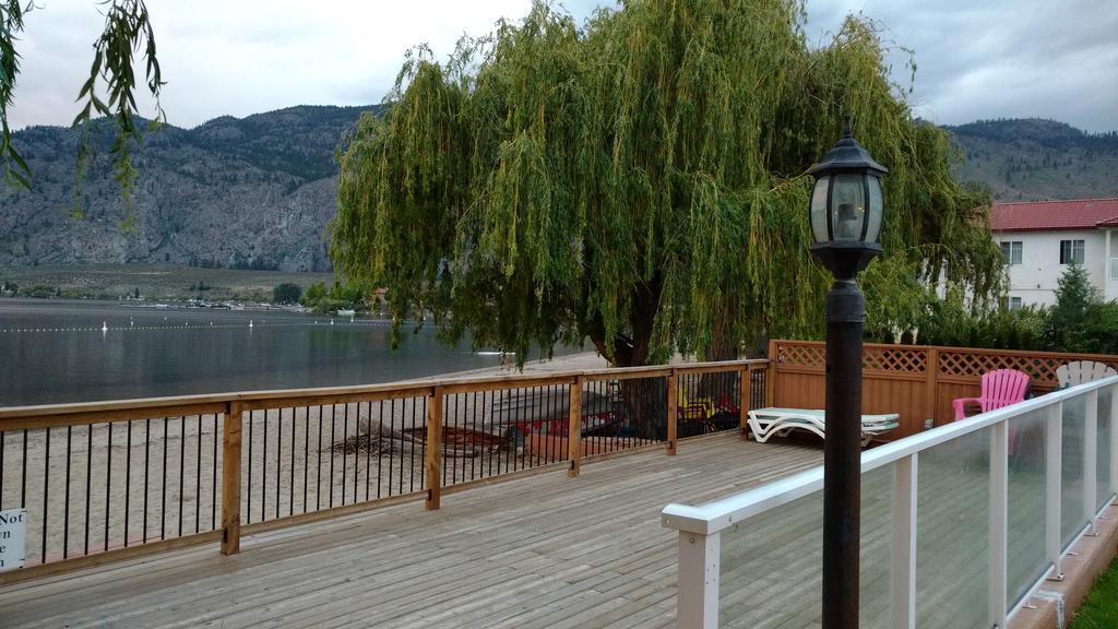 Bella Villa Resort Motel Osoyoos Kültér fotó